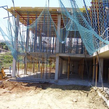 Proyectos y Construcciones Benalup construcción