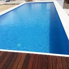 Proyectos y Construcciones Benalup piscina